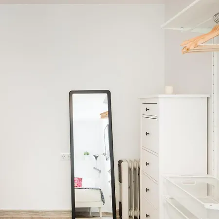 Cozy With Splashes Of Color * L'Hospitalet de Llobregat
