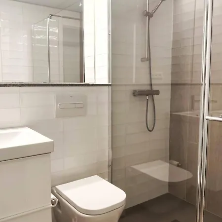 Global & Aparthotel L'Hospitalet de Llobregat