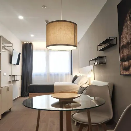 Aparthotel Global & L'Hospitalet de Llobregat