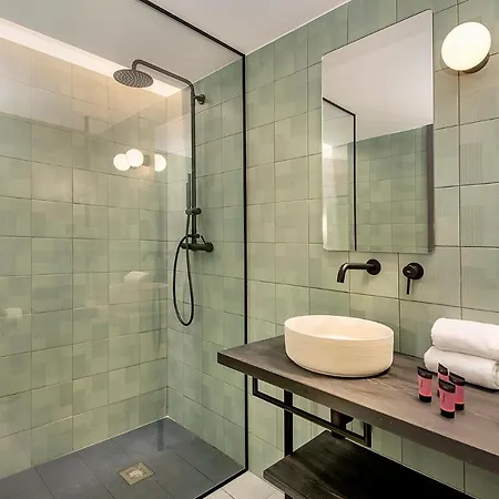 Orangine 4* L'Hospitalet de Llobregat
