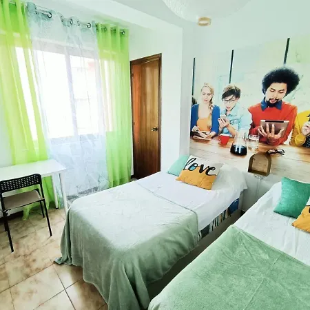 Apartment Hawaii Fira Barcelona L'Hospitalet de Llobregat