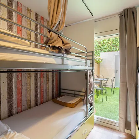 Casa Barcelo Camp Nou Barcelona *