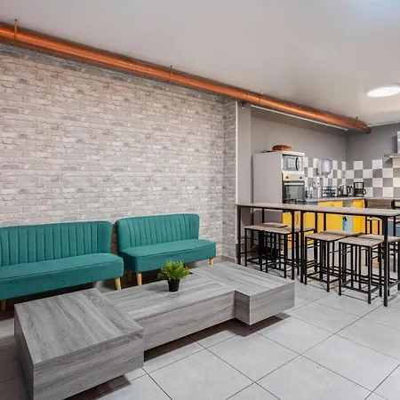 Casa Barcelo Camp Nou Barcelona * L'Hospitalet de Llobregat