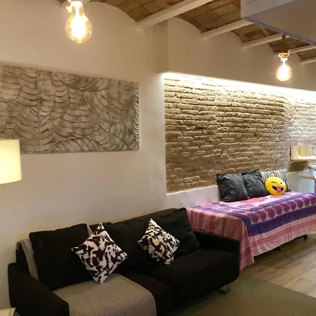 Sweet Barcelona Apartment *