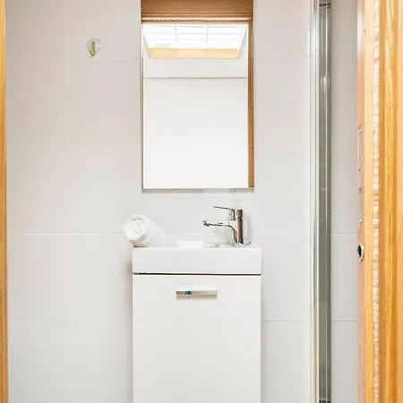 Sweet Barcelona Apartment *