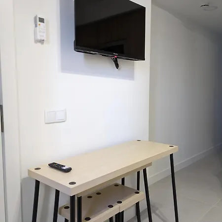 Weflating Fira Apartment *