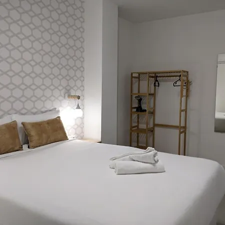 Weflating Fira Apartment *