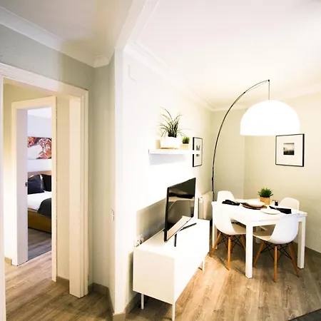 For 6 People, Equipped And Confortable Apartment L'Hospitalet de Llobregat