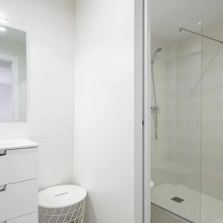 Estudio Cerca De Camp Nou Apartment