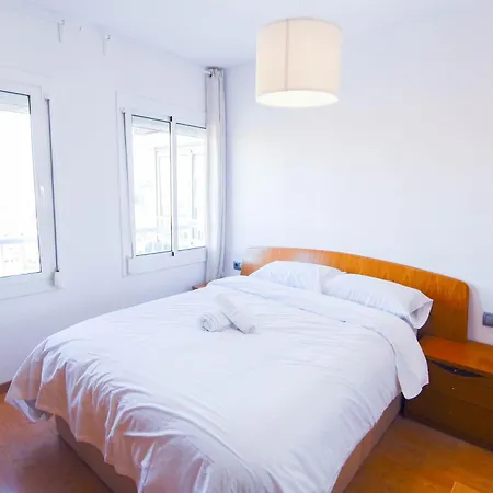 Apartment Touch The Sky *