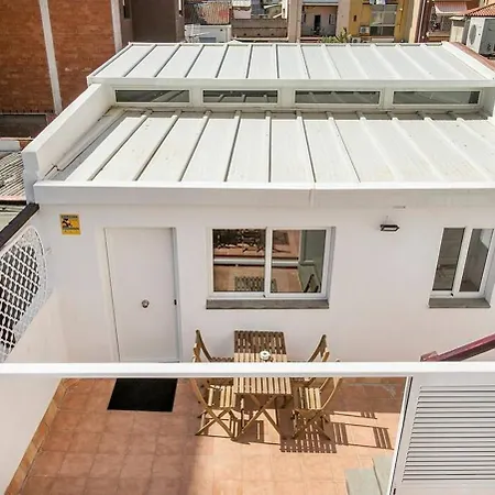 Cozy&new With Terrace Apartment