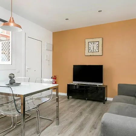 Cozy&new With Terrace Apartment *