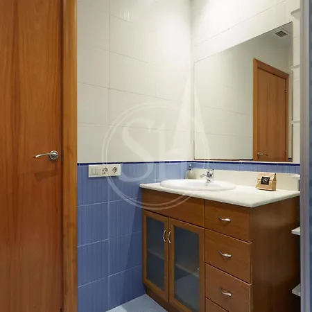 Casa Tranquila Cerca De Barcelona * L'Hospitalet de Llobregat