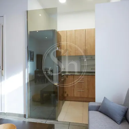 Casa Tranquila Cerca De Barcelona * L'Hospitalet de Llobregat