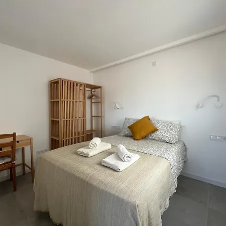 Atico Nuevo 2 Hab, 15 ' Sagrada Familia 22' Bcn Centro Apartment