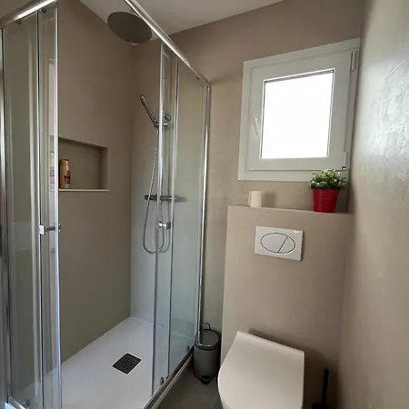 Apartment Atico Nuevo 2 Hab, 15 ' Sagrada Familia 22' Bcn Centro *