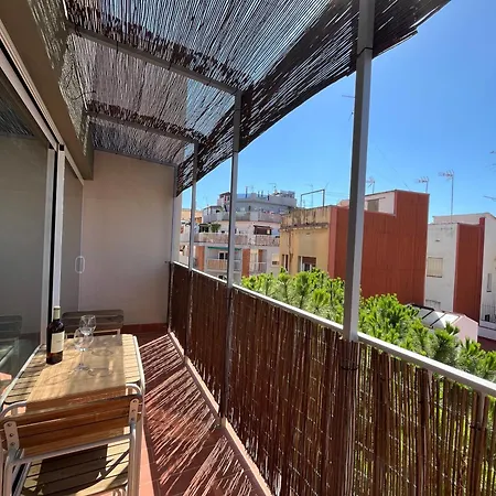 Atico Nuevo 2 Hab, 15 ' Sagrada Familia 22' Bcn Centro * L'Hospitalet de Llobregat