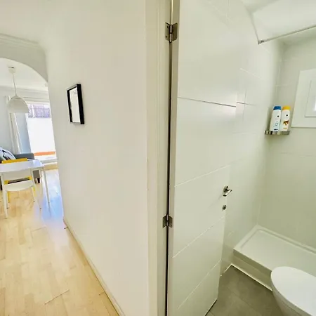 Apartment Lovely Attic With Terrace L'Hospitalet de Llobregat