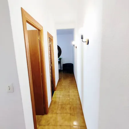 Amplio Con Terraza Apartamento L'Hospitalet de Llobregat