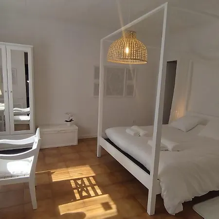 Big House On Barcelona S Border Holiday home *