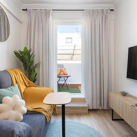Apartment Lovely Attic With Terrace L'Hospitalet de Llobregat