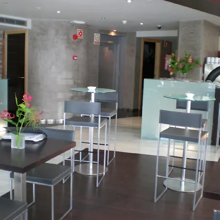 Madanis Hotel