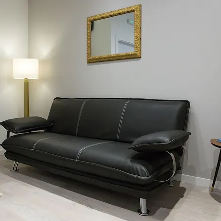 Fira Basic Hotel