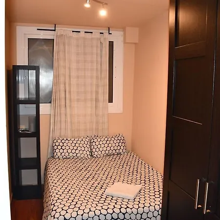 Apartamento Pleasant With Balcony Close To Camp Nou L'Hospitalet de Llobregat